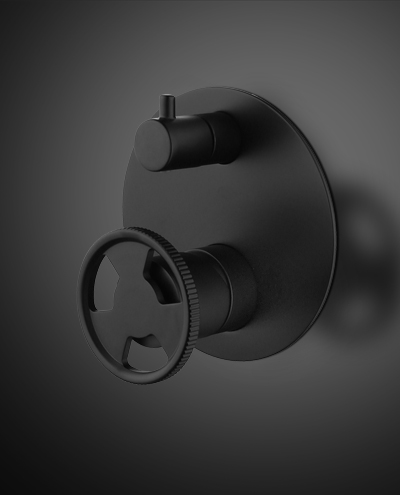 אינטרפוץ 4 דרך בונטון/אורבן מטרו שחור מט