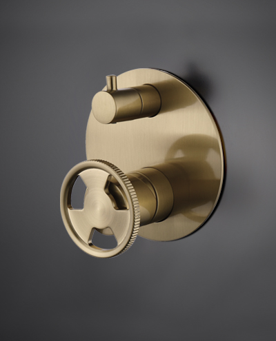 אינטרפוץ 4 דרך בונטון/אורבן מטרו גולד מט