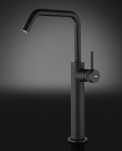 ברבור גבוה אורבן פדרו שחור מט