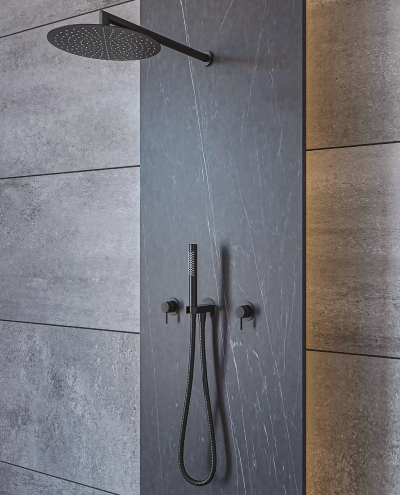 חבילת רחצה MP3 שחור מט